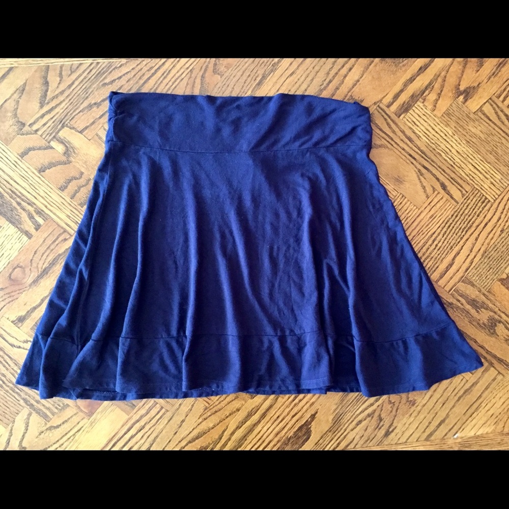Lovely navy skirt